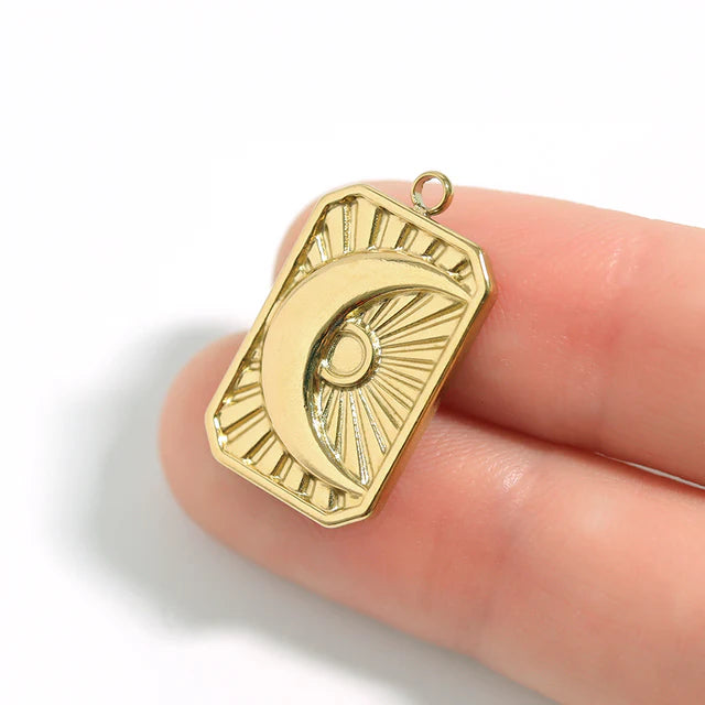 Soluna Necklace