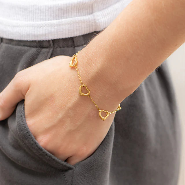 Bold Heart Chain Bracelet
